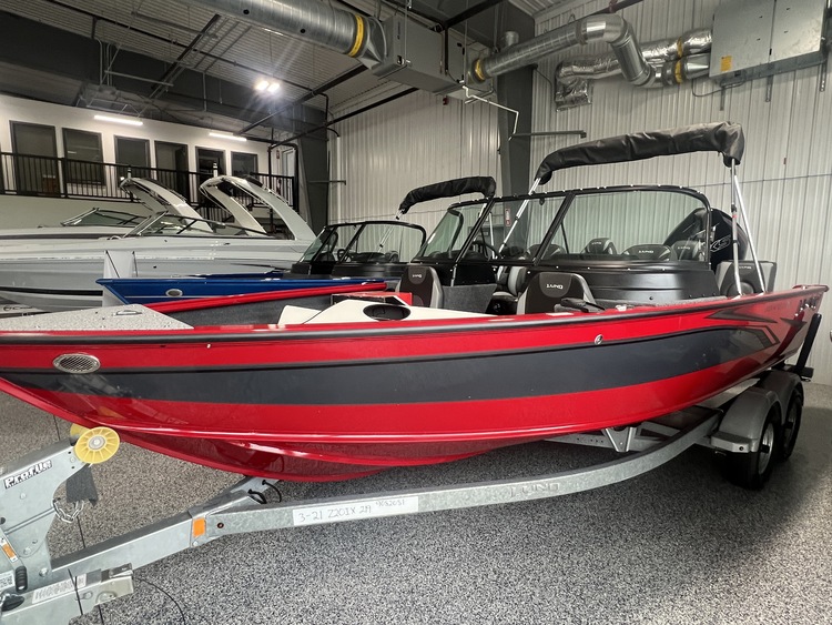 2023 LUND 2025 IMPACT XS